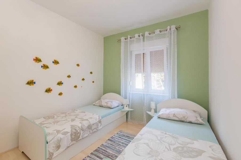 Apartman A&B Каштела Экстерьер фото